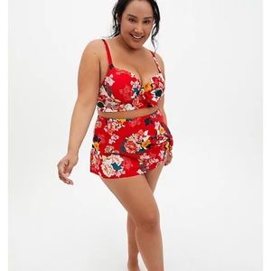 Torrid 2pc Red Floral swim top and high waisted swim skirt